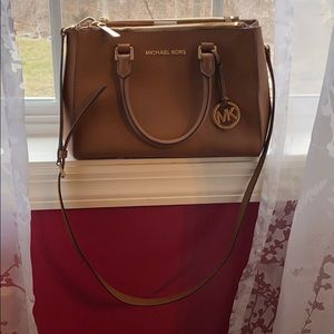 Perfect size Michael Kors bag